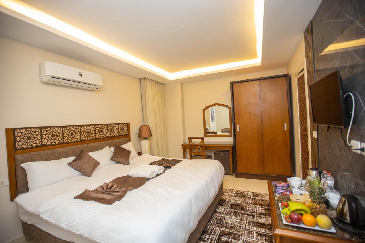 The Muse Pyramids Hotel Cairo Exterior photo